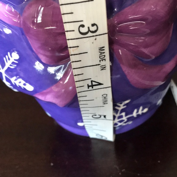 3/$25 Temptations Ovenware Christmas Mug - Picture 7 of 8